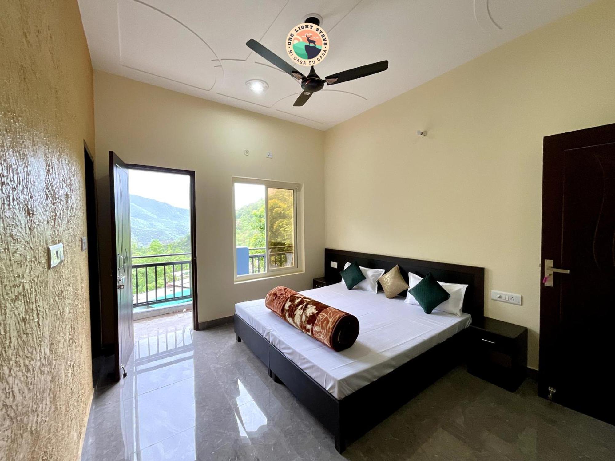 Rudram Aura X One Light Stays Rishīkesh Exterior foto