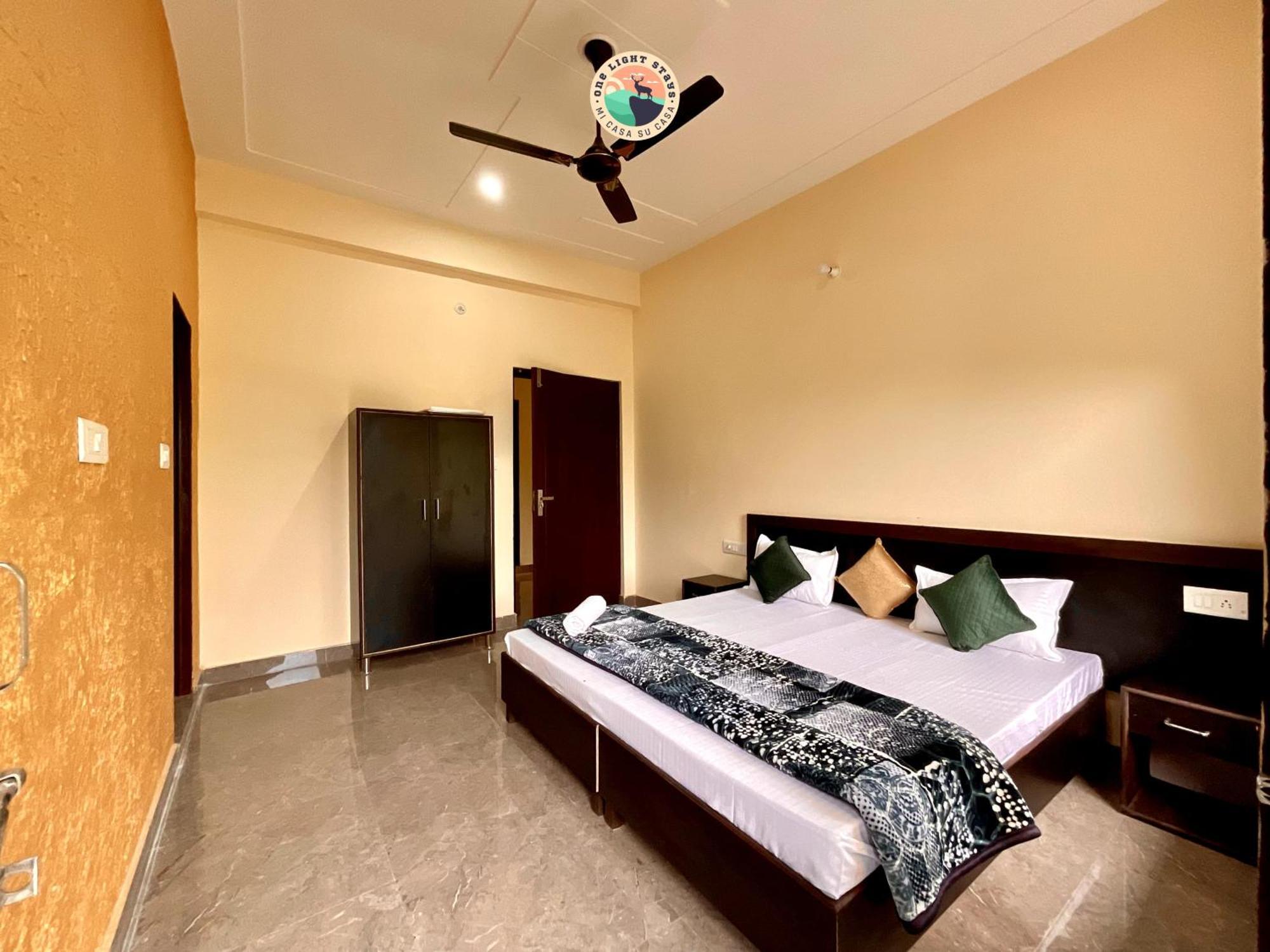 Rudram Aura X One Light Stays Rishīkesh Exterior foto